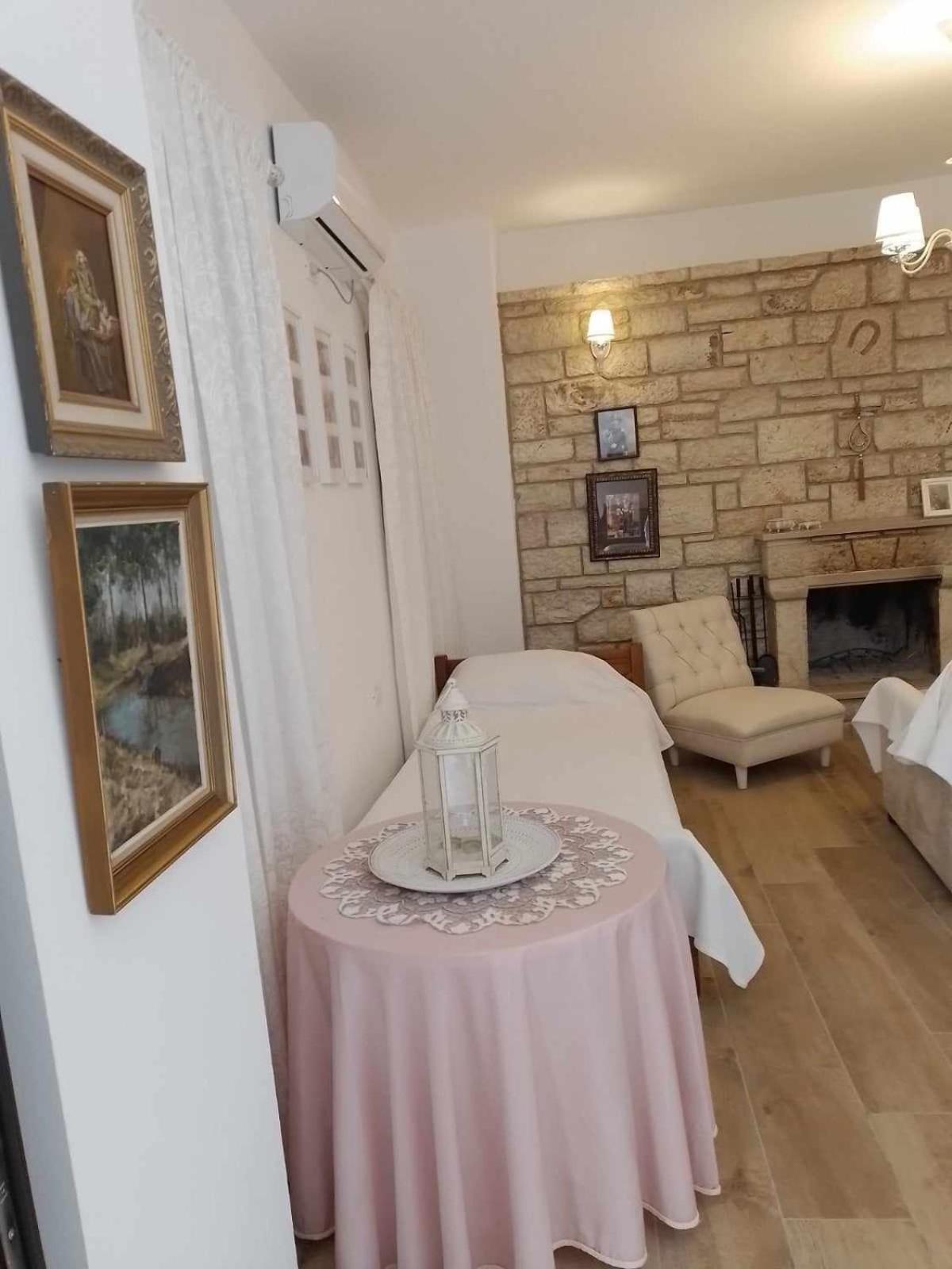 Vogklis House Hotel Qeparo Ngoại thất bức ảnh